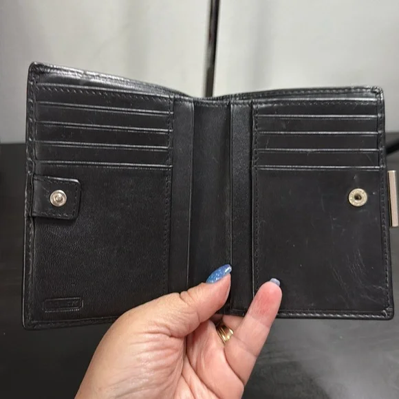 Coach 🤎 Canvas Bifold Wallet with Coach lock. - Picture 6 of 9